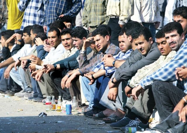 النضال الطبقي الموجه ضد البطالة.. مكافحتها من أجل عمل لائق ضرورة موضوعية
