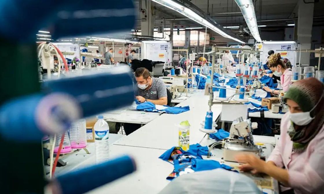 الطبقة العاملة «هواها اشتراكي»