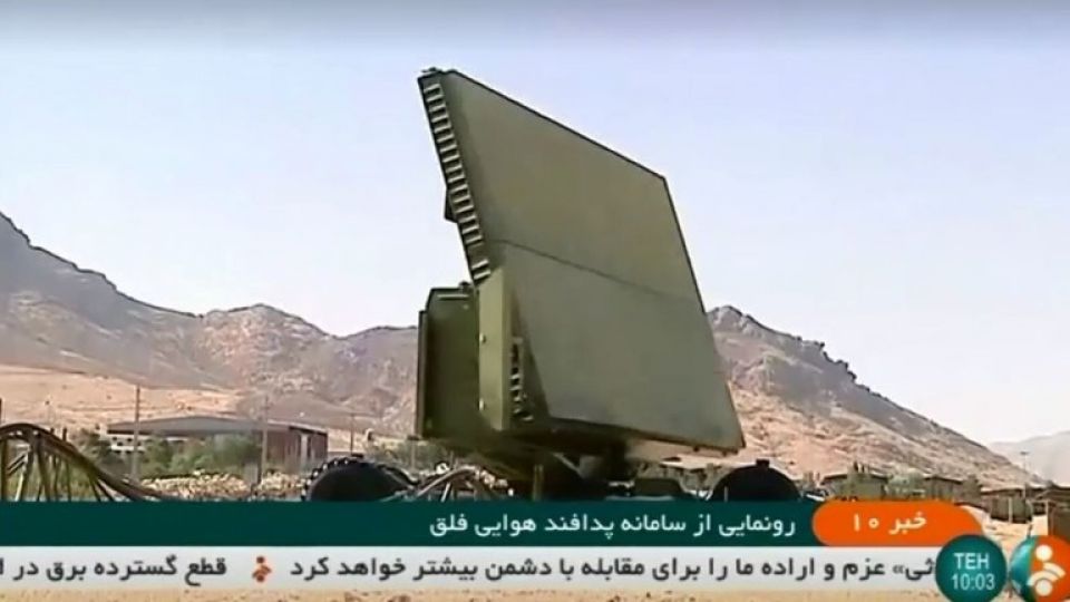 الجيش الإيراني يكشف النقاب عن منظومة فلق