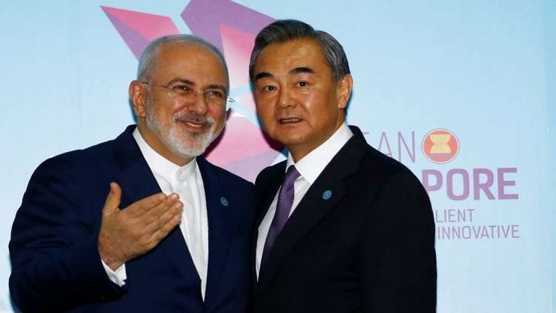 وزير الخارجية الصيني: سنواصل التعاون مع إيران