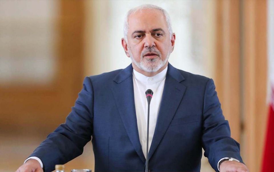 ظريف: الترويكا الأوروبية لم تفعل شيئا للحفاظ على الاتفاق النووي