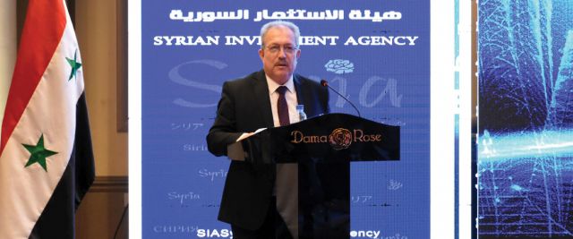 عرنوس يردّ على منتقدي ما اعتبره &laquo;وجه البلد&raquo;