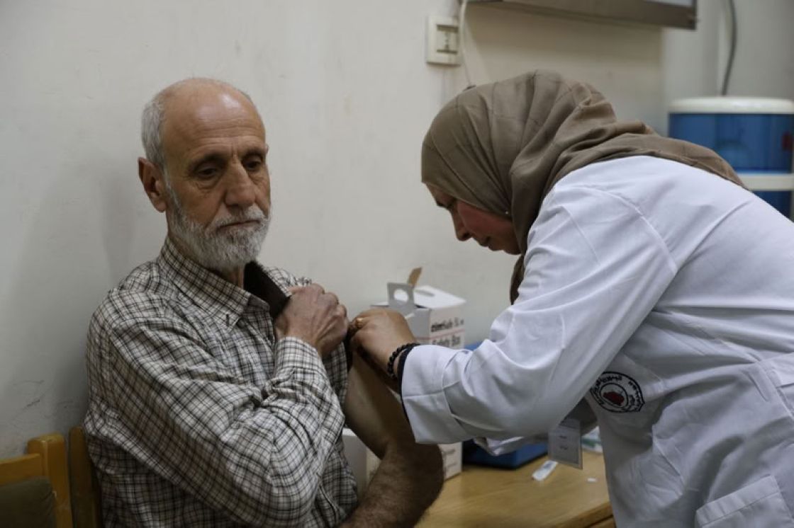 المناقصات الحكومية... مسرحية قانونية تحمي النخب وتقصي المنافسين