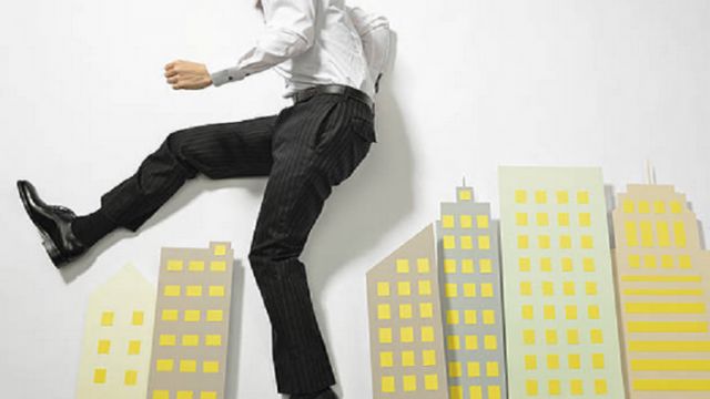 لماذا يرفع الطول الزائد من خطر الإصابة بالسرطان؟