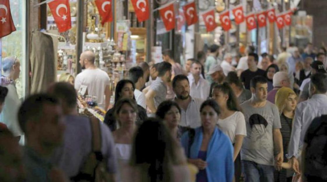تركيا ترفع الحد الأدنى للأجور وتخفض أسعار الغاز والكهرباء في 2019