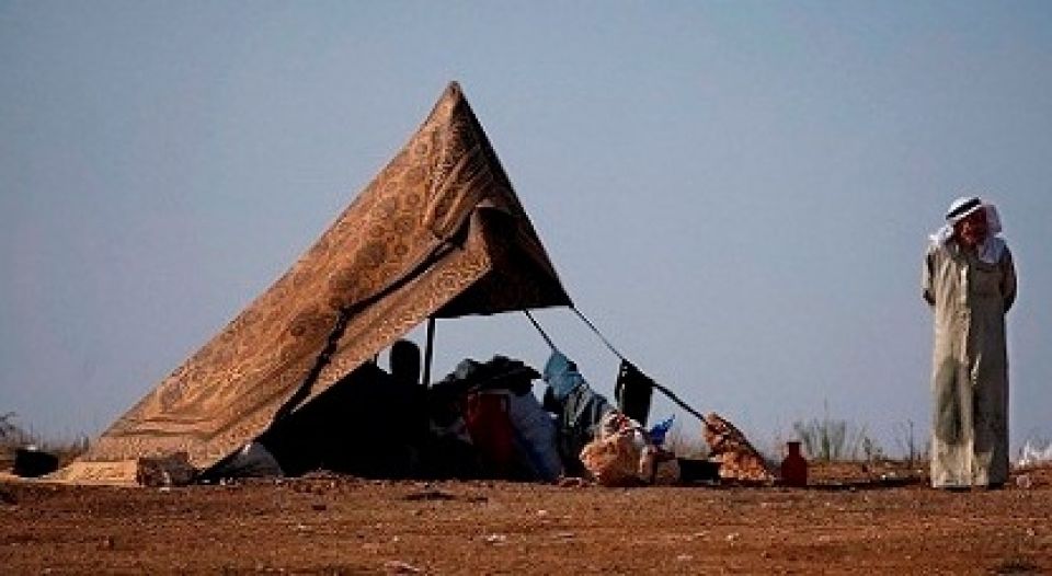 التآمر تحت شعار (مواجهة المؤامرة)