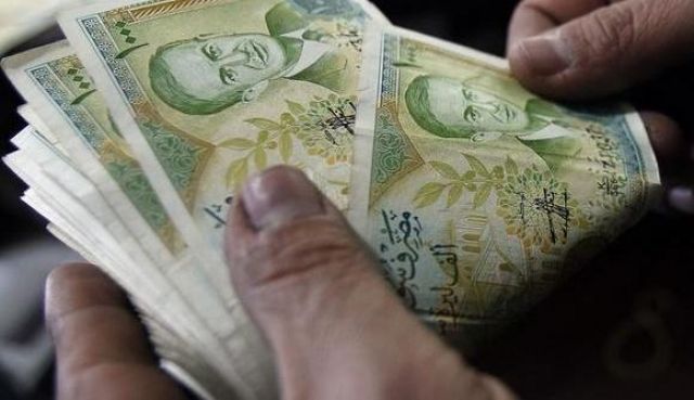 أزمة سعر الصرف.. خلل بنيوي بجذور الاقتصاد السوري المشوه!