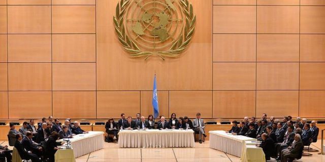 حول بدعة تقسيم المعارضة بين &laquo;داخلية وخارجية&raquo;