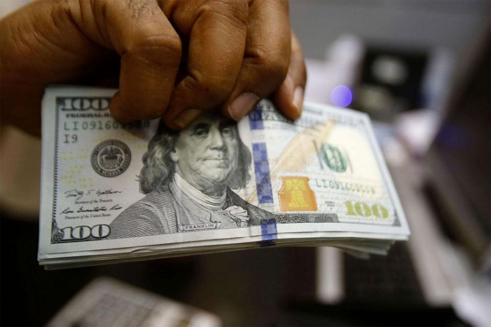 الدولار... لن يداوي (داء الدولار&raquo;