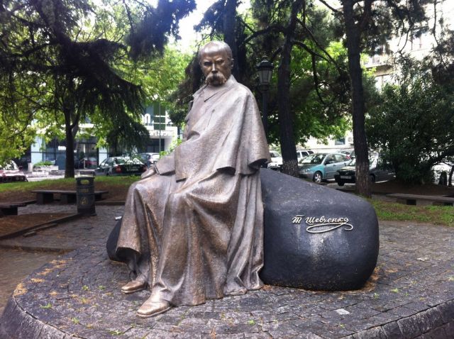 اهتمام مفاجئ..!