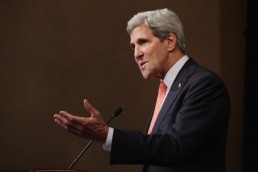 خلاف بين كيري وكبار مستشاريه على ضرورة إلغاء &quot;جنيف-2&quot; أو تأجيله