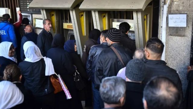 الحد الأدنى للأجور في سورية: 68 دولاراً مقابل حياة تحتاج بحدها الأدنى 818 دولاراً