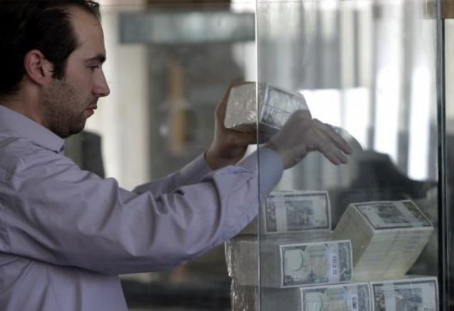 بصراحة ... الأجور.. الصراع سيستمر لأجلها