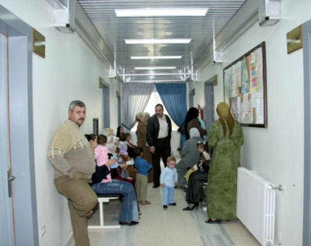 المشافي الخاصة مقامات.. المعاملة بالسوري والدفع بالدولار