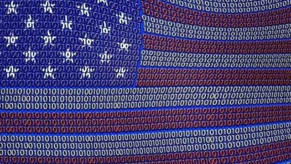 "انتهاك خصوصية الملايين من الأمريكيين".. الديمقراطية المبرقشة!