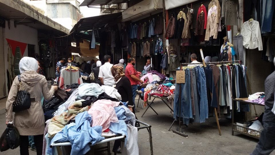 &laquo;البالة&raquo;..   (تجارة سوداء) في وضح النهار