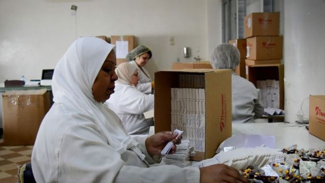 إيقاف معمل تاميكو... إغلاقٌ مؤقت أم مقدمة للخصخصة؟!