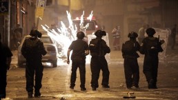 استشهاد شاب فلسطيني برصاص الإحتلال في مخيم قلنديا