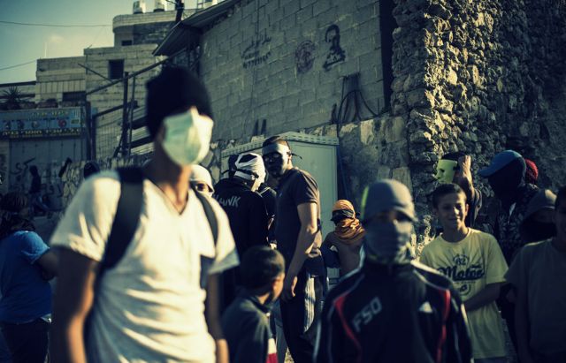 كثرت التوقعات بارتفاع وتيرة الاحتجاجات اليوم الأربعاء مع دعوات عدد من الفصائل الفلسطينية إلى التصعيد