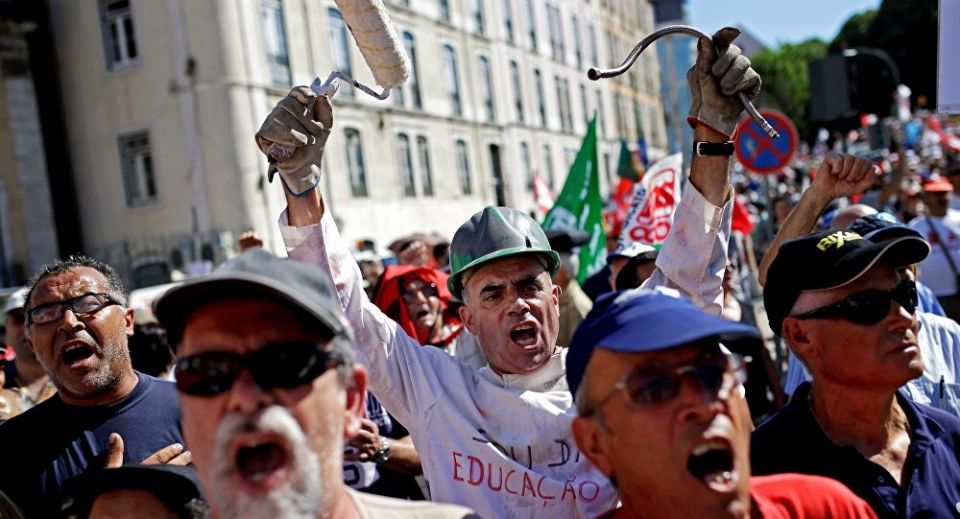 الطبقات الشعبية تنتفض.. هذا طريقها