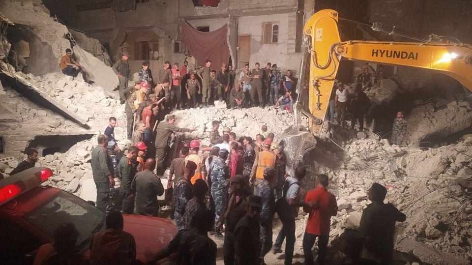 البناء المنهار في حي الفردوس رأس جبل الجليد!