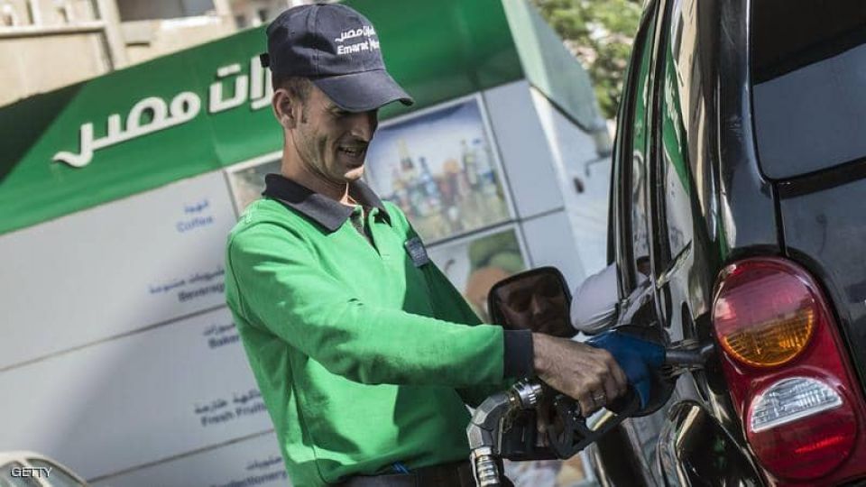 مصر ترفع سعر البنزين