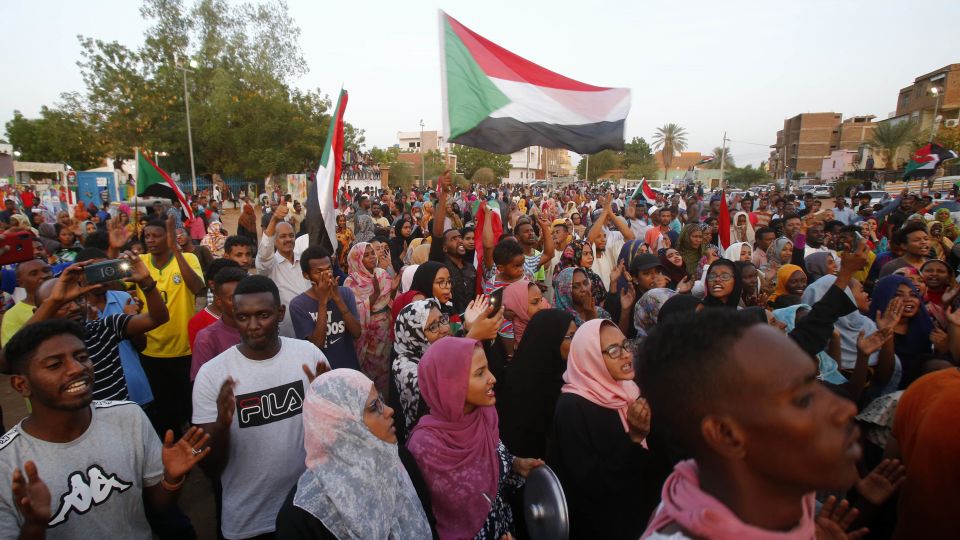 السودان نحو الحلّ ... أم نحو استعصاءٍ جديد؟