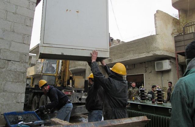 عمال كهرباء السويداء بانتظار (حوافز 2013)