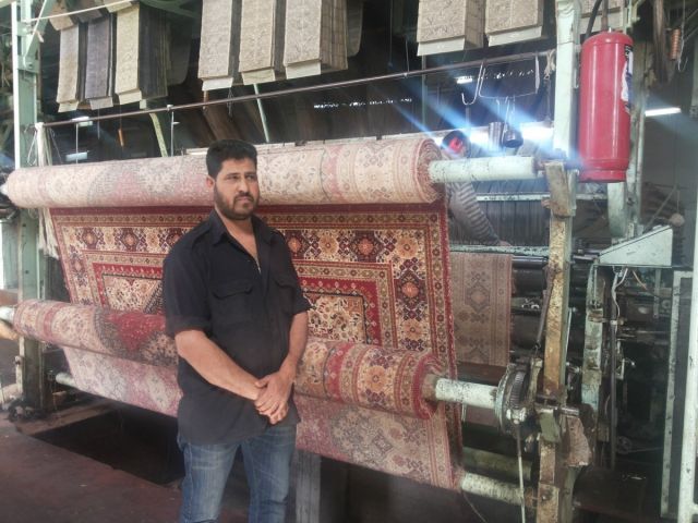 لقاء مدير معمل سجاد السويداء