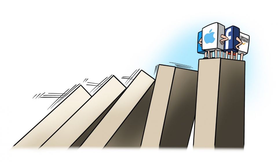 الهرب من الاقتصاد الحقيقي مقابل الهرب إليه