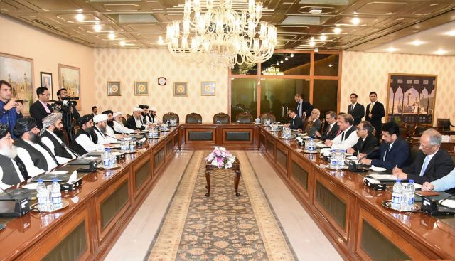 مطلع 2021: استئناف المفاوضات بين الحكومة الأفغانية وطالبان