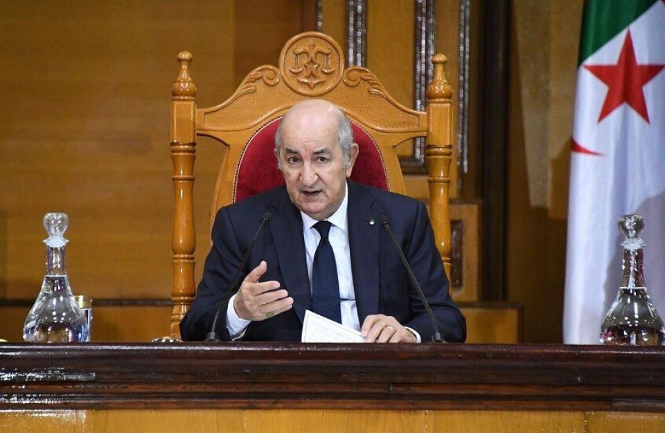 الرئيس الجزائري يدعو لإصلاح الجامعة العربية