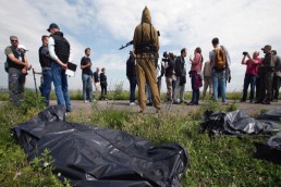 هولندا تقود التحقيقات بتحطم «الماليزية»