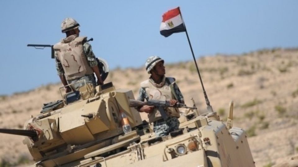 الجيش المصري يعلن استهداف إرهابيين في سيناء قتلوا جنوداً مصريين
