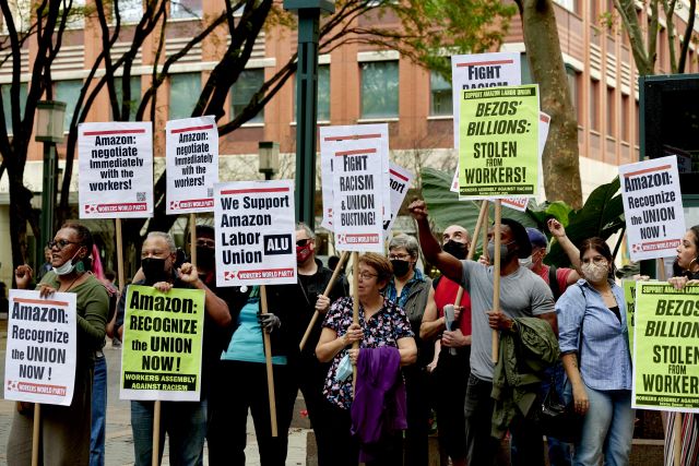 الحركة العمالية الأمريكية تتقدم إلى الأمام