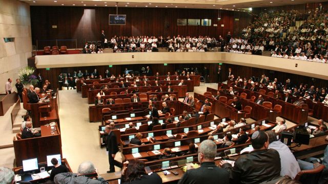 كنيست الاحتلال يحلّ نفسه ويذهب إلى &laquo;انتخابات مبكرة&raquo;