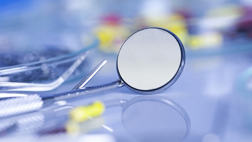 حشوة أسنان ذكية تستعيد الأنسجة المتضررة من التسوس