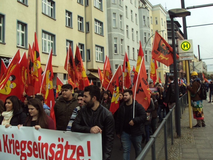 مظاهرة برلين: التعاون بدلاً من سياسة المواجهة التي يتبعها حلف الناتو