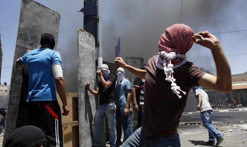 ﻿احتجاجات فلسطينية تضامنا مع الأسرى المضربين عن الطعام