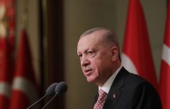 أردوغان: أمرت وزارة الطاقة بالعمل لبناء مركز نقل الغاز لأوروبا بعد محادثاتي مع بوتين