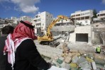 الاحتلال "الاسرائيلي" يصادر خياما مرسلة الى الفلسطينيين في غور الاردن