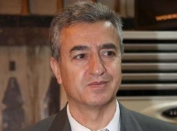عبدو: المطلوب جسور جوية لفك الحصار الداعشي