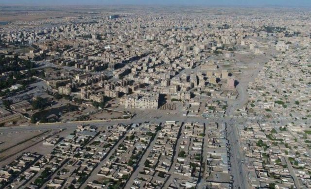 التحالف الدولي لا يستجيب لنداءات فتح الممرات الإنسانية في الرقة