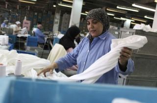 بصراحة ... خيارات الطبقة العاملة صعبة ولكن ليست مستحيلة