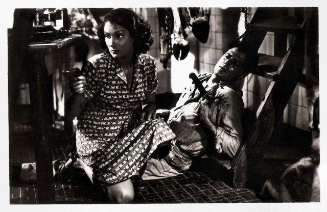 &laquo;الفعل والصورة والديكور&raquo;