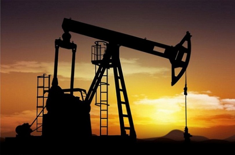 هبوط أسعار النفط: حرب اقتصادية أم عرضٌ وطلب؟