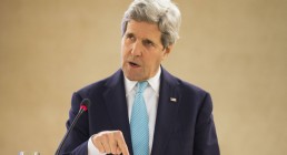 كيري يهدد المعارضة السورية بخسارة الحلفاء إن لم تذهب إلى جنيف