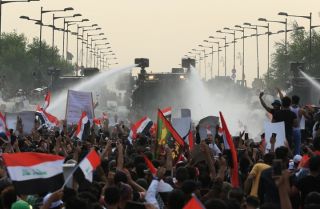 العراق: متظاهرون يقتحمون &laquo;المنطقة الخضراء&raquo;