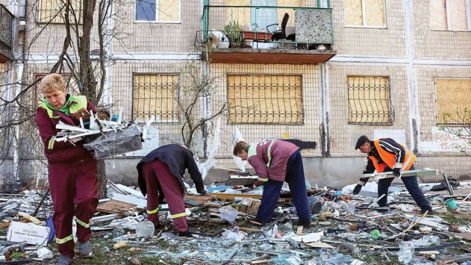 أوروبا عجوز بالفعل.. وأوكرانيا عصا استنادها الأخيرة