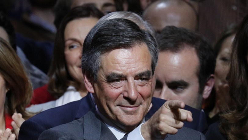 فوز فيون في الانتخابات التمهيدية ليمين الوسط الفرنسي